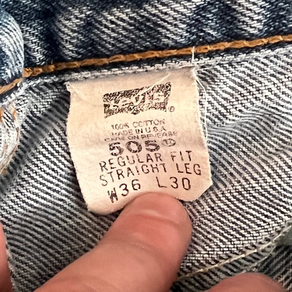 Vintage Levi’s 505 Regular Fit Straight Leg 505-0218 Made in USA - Picture 11 of 16